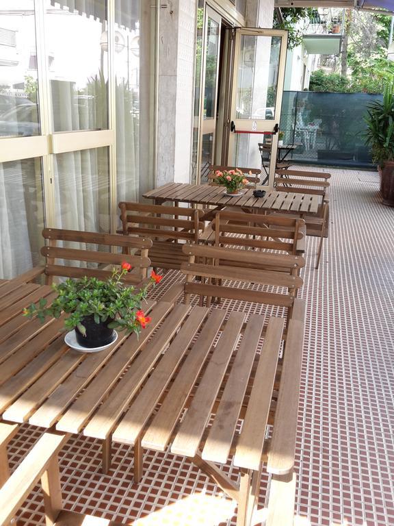 Hotel Annetta リミニ エクステリア 写真